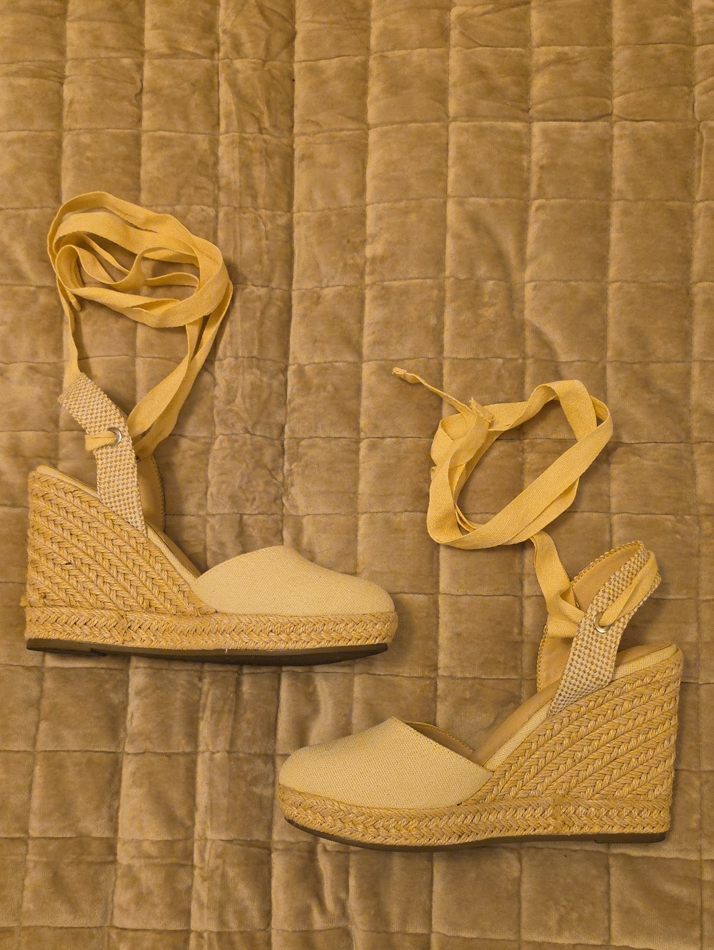 Womens Lace Up Espadrille Wedge Sandals in Neutral Beige 6.5